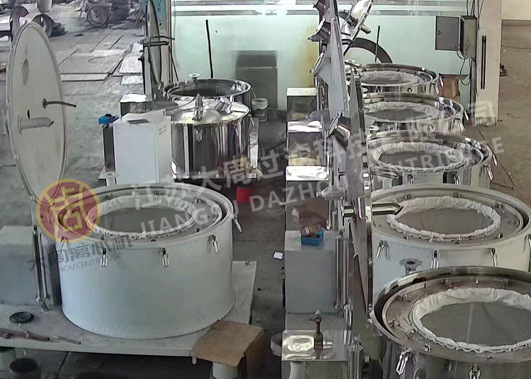 平板吊袋离心机在处理大批量物料方面具有显著优势